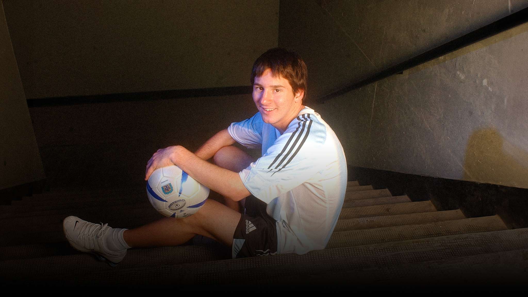 马丁内利的 马丁内利的